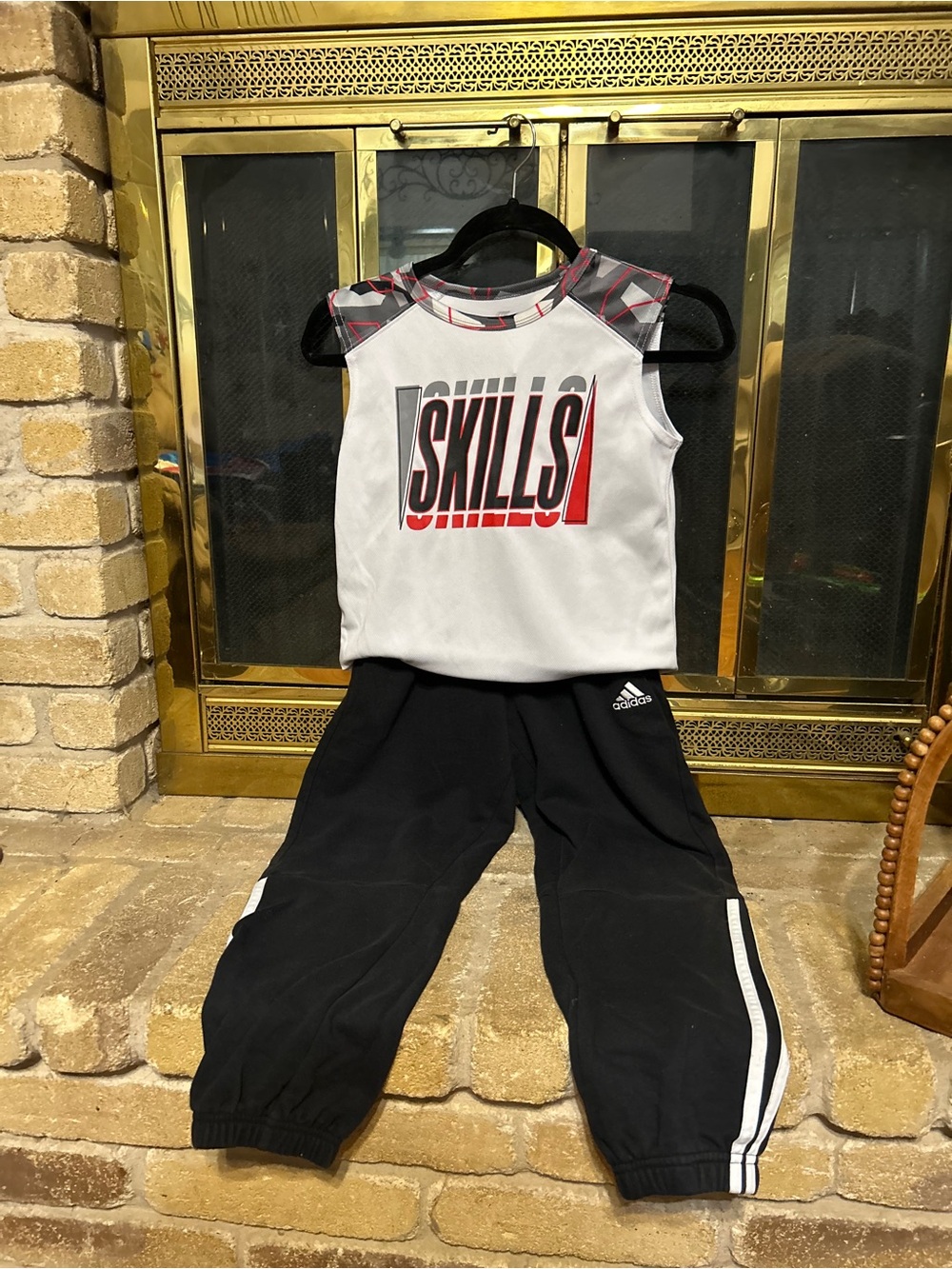 adidas White Sleeveless 'SKILLS' Top with Gray & Red Accents. Boys Size 10.